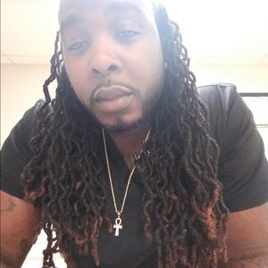 Meet your Posher, Clifton